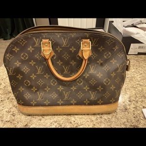 Louis Vuitton Handbag
